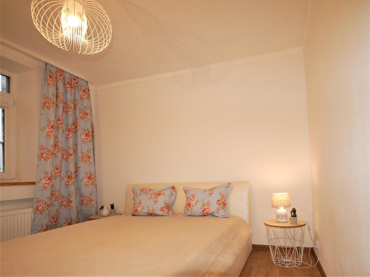 Ludvika Elegance Apartment Liepāja Buitenkant foto