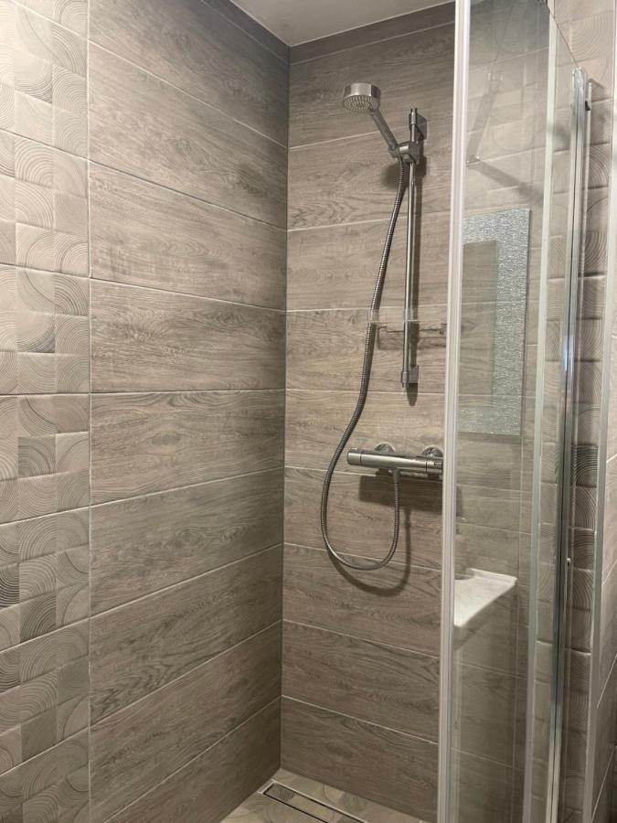 Ludvika Elegance Apartment Liepāja Buitenkant foto